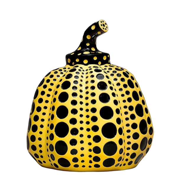 Yayoi Kusama,
Pumpkin (yellow/black), 2013