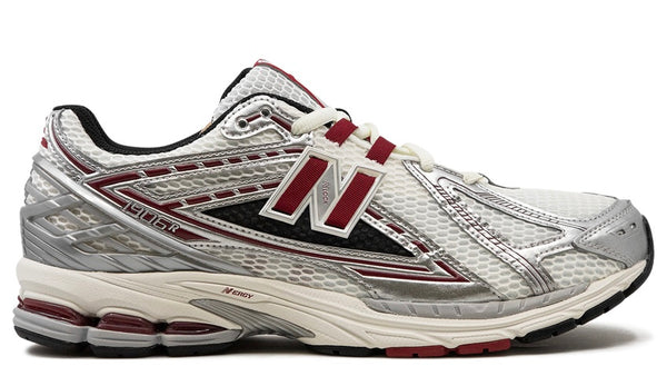 New Balance 1906R Silver Classic Crimson