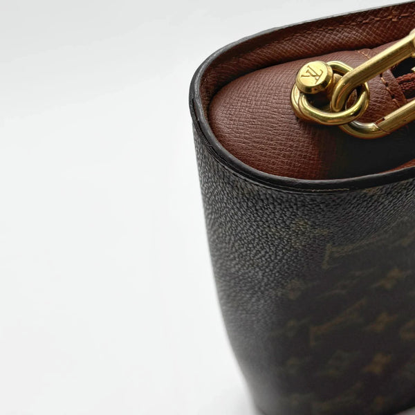 Louis Vuitton Monogram Canvas Orsay Clutch Bag (Pre-owned) TXYJ96B