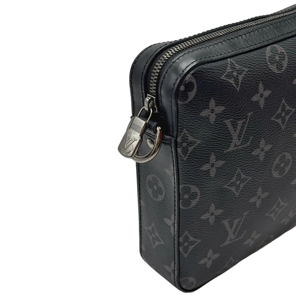 Louis Vuitton Trio Messenger Monogram Shadow Leather (Like new) YTMV3G8