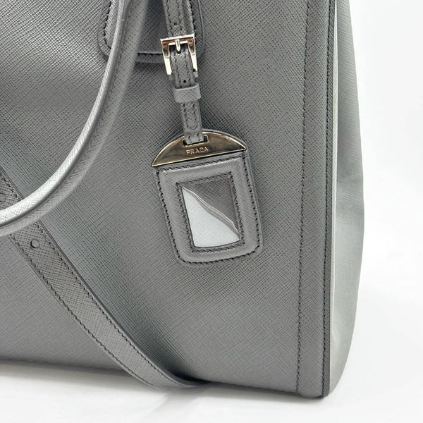 Prada 2015-2026 Medium Bicolor Saffiano Lux Galleria Satchel Grey (Like new) 8D976YD