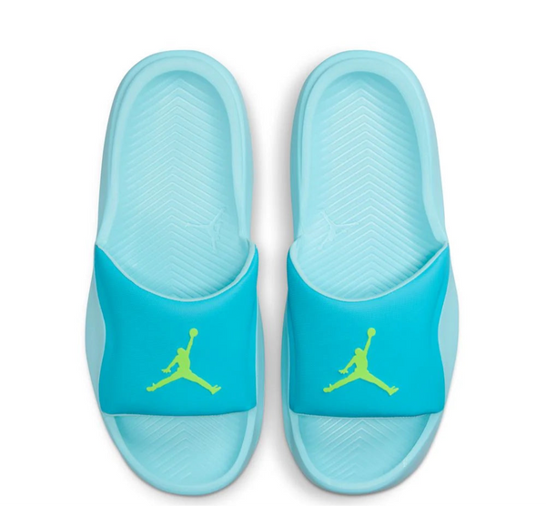 Jordan Franchise Slide
Chlorine Blue Copa Electric Green