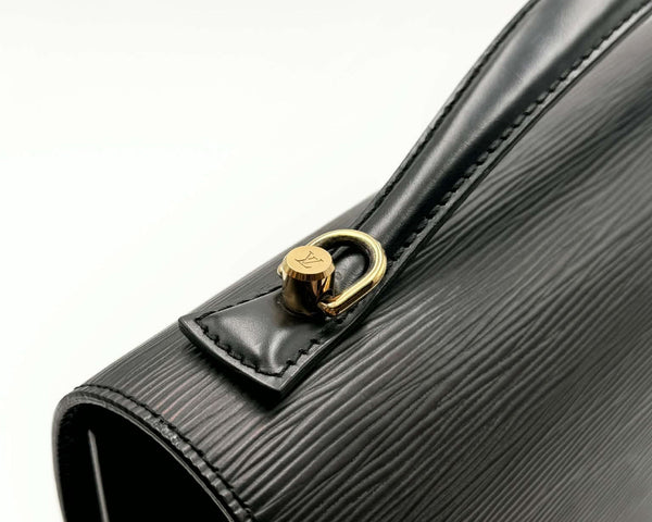 Louis Vuitton Monceau Epi Black Handbag (Pre-owned)