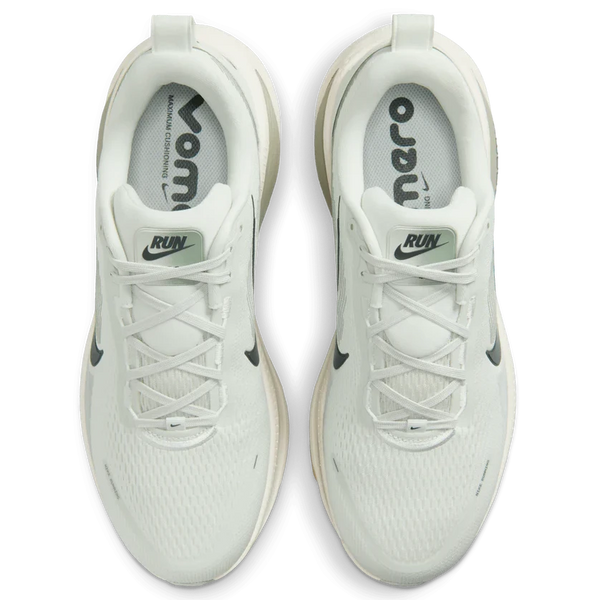 Nike Vomero 18 Spruce Aura Jade Horizon Black Spruce