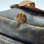 Load image into Gallery viewer, Louis Vuitton Monogram Canvas Saumur 30 Messenger Bag (Pre-owned) KR93XC3
