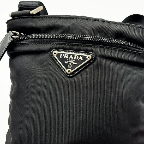 Prada Tessuto Nylon Saffiano Flat Messenger Bag Black (Pre-owned)
