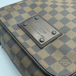 Load image into Gallery viewer, Louis Vuitton Damier Canvas Brooklyn PM Messenger Bag (Like new) JG7JYDR
