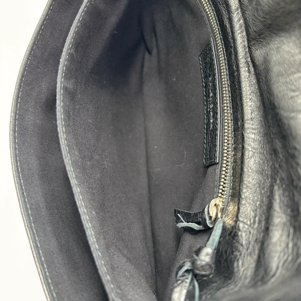 Balenciaga Black Lambskin Leather Giant 12 Silver Envelope Clutch Crossbody Bag W/ Strap (Like new) V4WHKY7