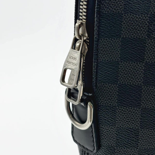 Louis Vuitton  Porte-Documents Jour Bag Damier Graphite Business Bag (Like new) 6RXD7XY