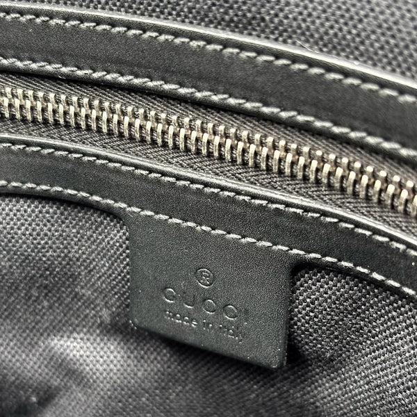Gucci Black GG Supreme Coated Canvas Flat Messenger Bag (Pre-owned) W4B9J6D