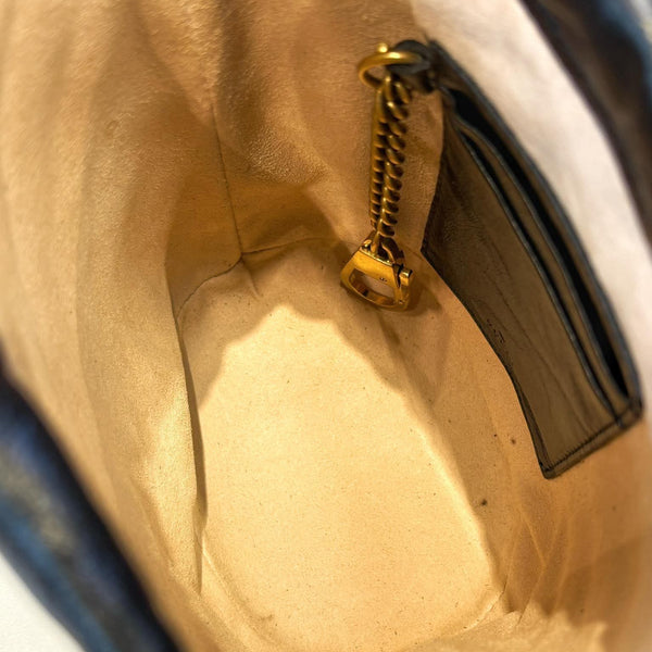Gucci GG Marmont Bucket Bag Diagonal Quilted Leather Mini (Pre-owned)