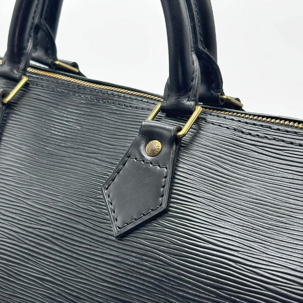Louis Vuitton Black Epi Leather Speedy 35 Bag Black (Like new) 2BD3WTQ