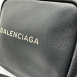 Load image into Gallery viewer, Balenciaga Everyday Camera Bag S Black (Like new) MDB4WC3
