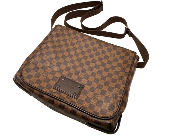 Louis Vuitton 2011 Damier Ebene Brooklyn MM crossbody bag (Pre-owned) 73424HQ