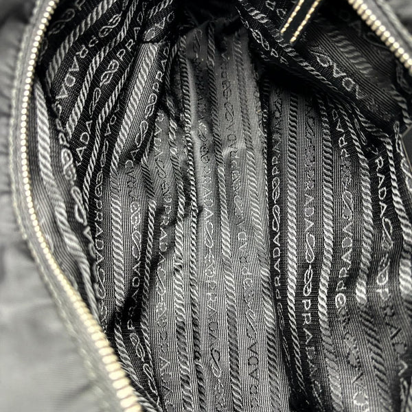 Prada Tessuto Nylon Black Tote Bag (Pre-owned) JK4Y9XX