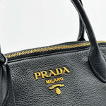 Load image into Gallery viewer, Prada Vitello Daino Small Tote Bag Black (Like new)
