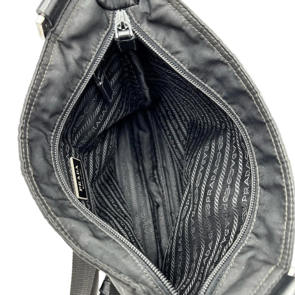 Prada Black Nylon Buckle Flap Messenger (Pre-owned) GHQJC3C