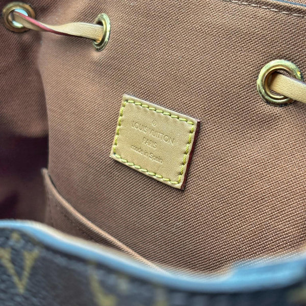 Louis Vuitton Monogram Canvas Montsouris MM NM Backpack Bag (Like new) 3TJM6TV
