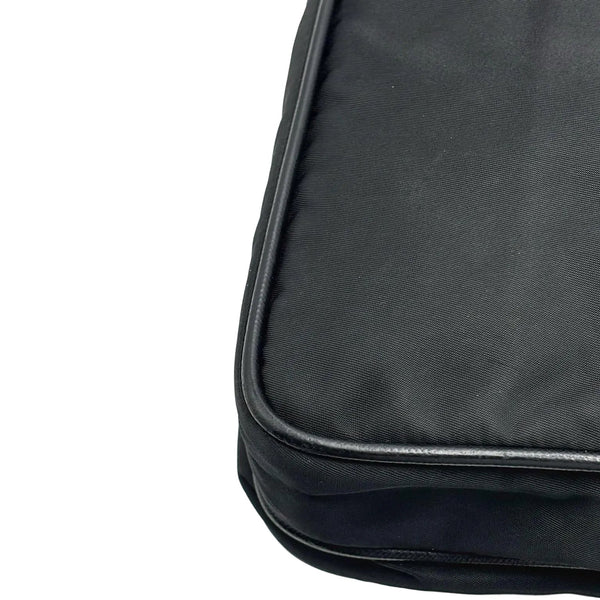 Prada Black Nylon Buckle Flap Messenger (Pre-owned) GHQJC3C