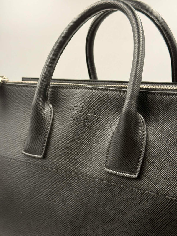 Prada Saffiano XL Tote Bag (Like new)