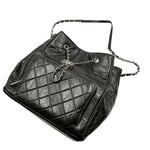 Load image into Gallery viewer, Chanel Matelasse Chain Shoulder Bag Black (Like new) 9KG94MH
