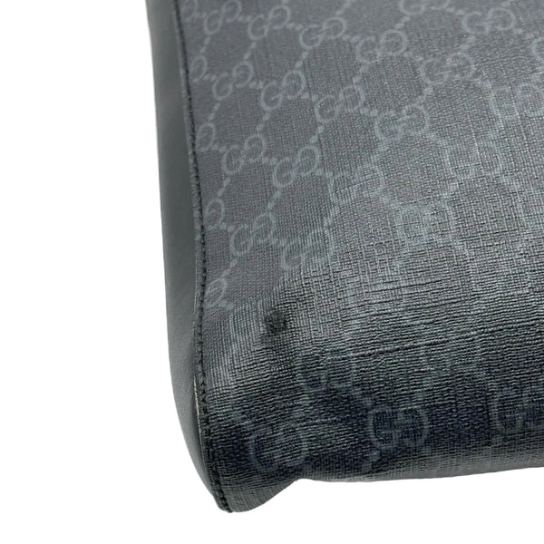 Gucci Black GG Supreme Coated Canvas Flat Messenger Bag (Pre-owned) 732RTW9