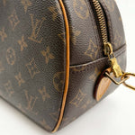Load image into Gallery viewer, Louis Vuitton Monogram Canvas Blois Bag (Pre-owned) B2D4XJQ
