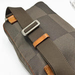 Load image into Gallery viewer, Louis Vuitton Damier Geant Acrobat Terre (Pre-owned) 8KMK37X
