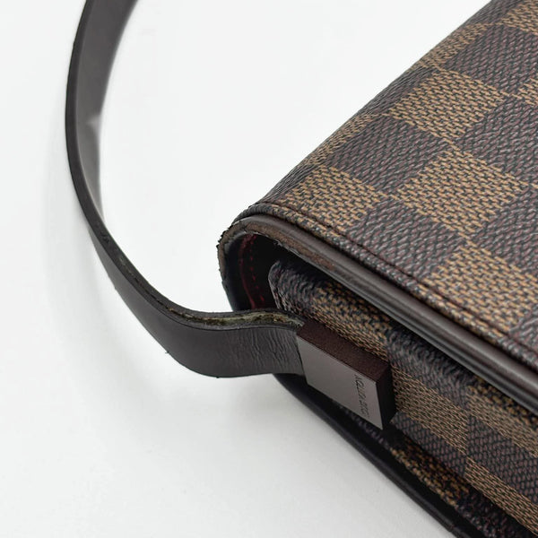 Louis Vuitton Damier Ebene Tribeca Bag (Pre-owned) 3TC74DK