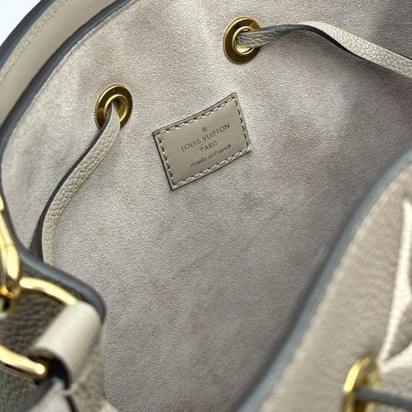Louis Vuitton NéoNoé MM Bucket Bag Grey (Like new) 9TGDMBC