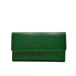 Load image into Gallery viewer, Louis Vuitton Sarah Wallet in Green Epi Leather (Like new)
