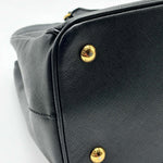 Load image into Gallery viewer, Prada Large Prada Galleria Saffiano Leather Bag (Like new) 8YHR2CW
