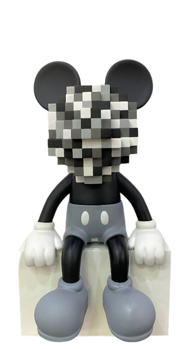 Mickey Mouse Seated Moskey (Black/White/Grey) Edition of 300 ...