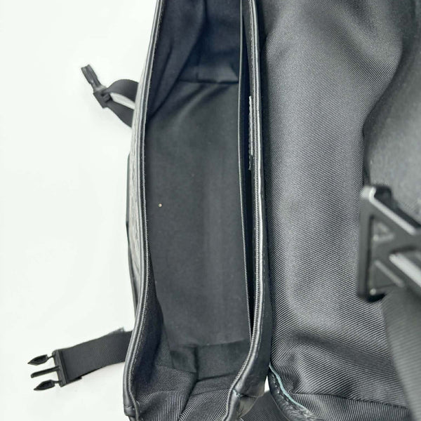 Louis Vuitton Voyager PM Monogram Shadow Leather Black (Like new) 4M2BVDX
