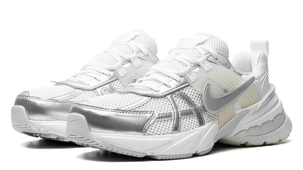 Nike V2K Run Metallic Silver White (Women's)