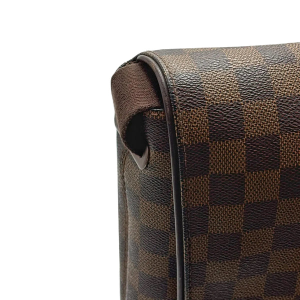 Louis Vuitton Damier Ebene Brooklyn MM Crossbody Bag (Pre-owned) 6RD9VXT
