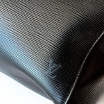 Load image into Gallery viewer, Louis Vuitton Keepall 55 Epi Leather Bag Black (Pre-owned) QV6D9XX
