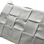 Load image into Gallery viewer, Bottega Veneta Cassette leather shoulder bag White (Pre-owned) 9THX8B3
