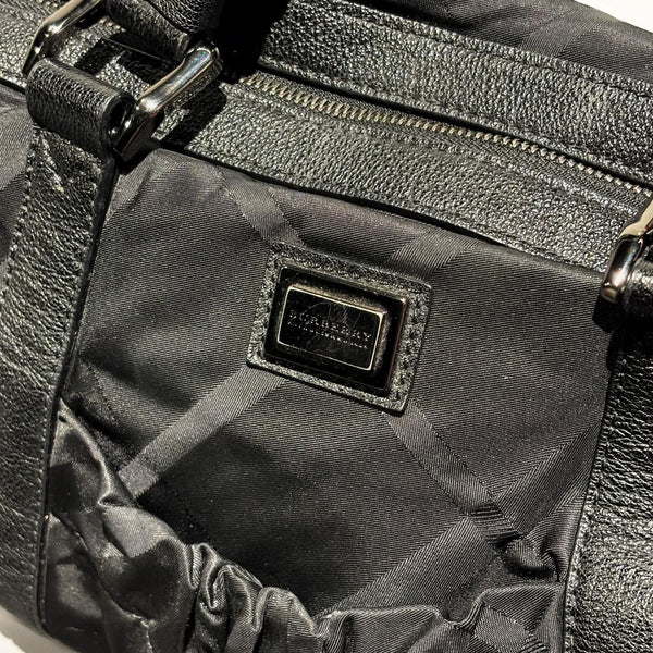 Burberry Black Jacquard Nova-Check SM Johnstone Tote Bag (Pre-owned)