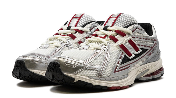 New Balance 1906R Silver Classic Crimson