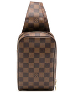 Load image into Gallery viewer, Louis Vuitton (Pre-Owned) 2005 Geronimos belt bag
