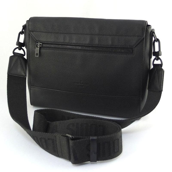 Louis Vuitton Take off Sling Body Bag Noir (Like new)