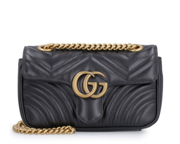 Gucci mini GG Marmont shoulder Bag (Like new)