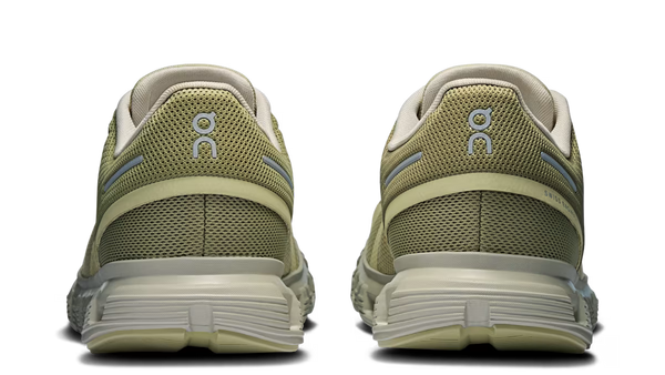 On Running Cloud 6 Caper Ice (Women’s)