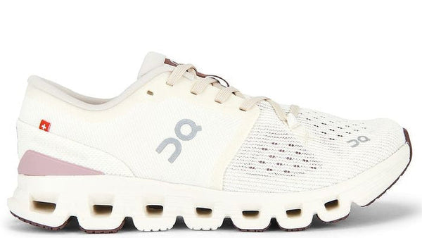 On Running Cloud X 4 Ivory Heron (Women’s)