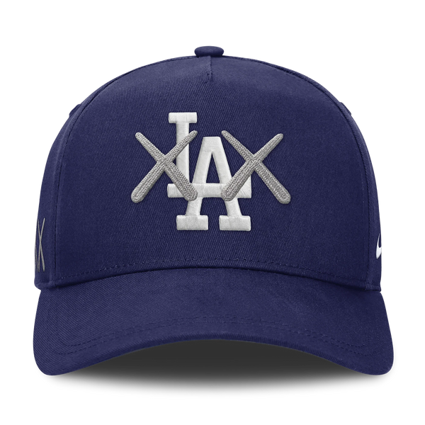 Kaws x Los Angeles Dodgers Kaws x Nike Club Structured AFRAME Los Angeles Dodgers
