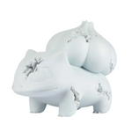 Load image into Gallery viewer, Daniel Arsham Crystalized Bulbasaur Figure (Edition of 500)
