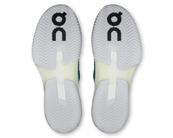 On The Roger Pro Fire Clay Storm White