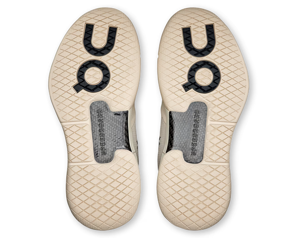 On The Roger Pro Sand Ivory (Women's)