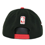 Load image into Gallery viewer, New Era 9FIFTY Chicago Bulls Scripted Turn Snapback Black

